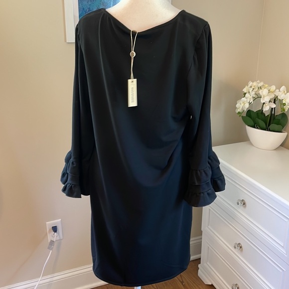 NWT MAX STUDIO SHEATH WITH RUFFLE SLEEVES - Picture 3 of 4